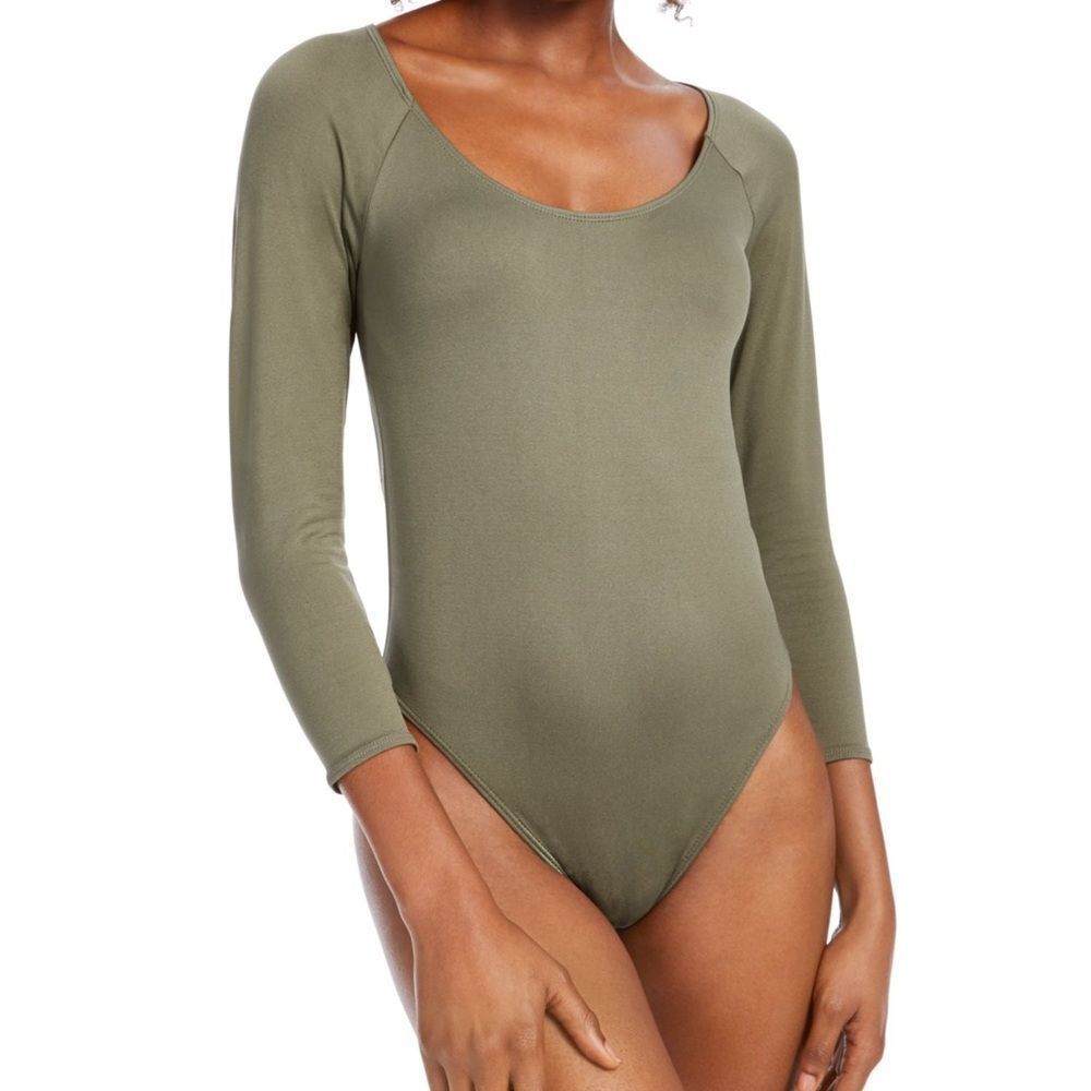 Bar III Womens Scoop Neck 3/4 Sleeves Bodysuit Green Size M NWT